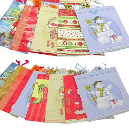 30 Geschenktüten 23x18x10cm Medium Geschenktaschen - Weihnachten Mix (30 Stück)