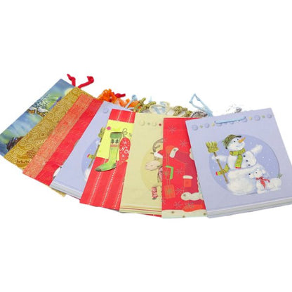 30 Geschenktüten 23x18x10cm Medium Geschenktaschen - Weihnachten Mix (30 Stück)