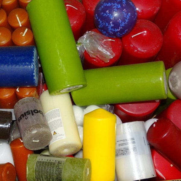 10 kg Stumpenkerzen Dekokerzen Teelicht Spitzkerzen 2. Wahl Paket - bunt gemischt
